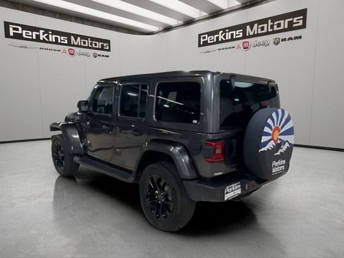Used 2025 Jeep Wrangler Unlimited Sahara AWD/4WD image 3