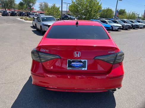 Used 2024 Honda Civic Sport image 10