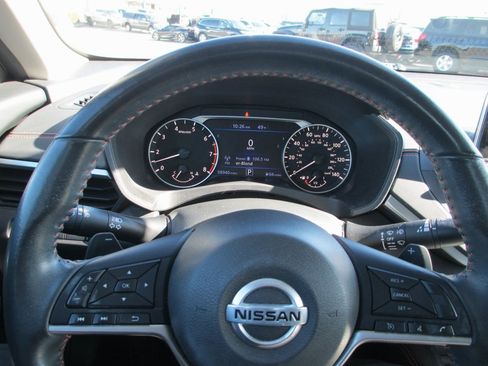 Used 2022 Nissan Altima 2.5 SR w/ Midnight Edition Package image 24