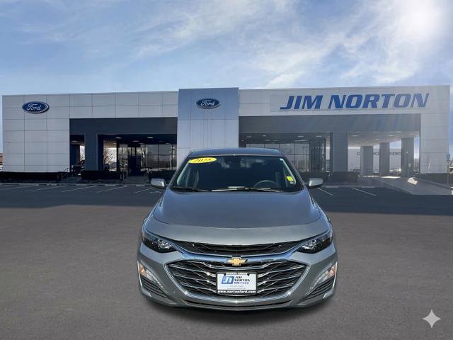 Used 2025 Chevrolet Malibu LT FWD image 11