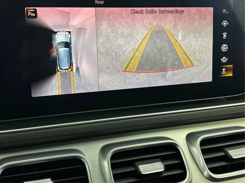 Used 2020 Mercedes-Benz GLE 350 GLE 350 4MATIC Sport Utility 4 image 37