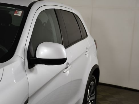Used 2025 Mitsubishi Outlander Sport ES AWD/4WD image 13