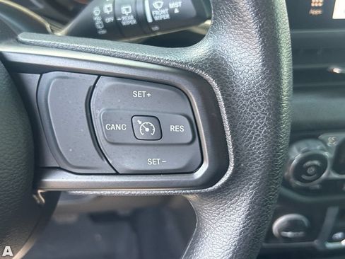 Certified 2025 Jeep Wrangler Sport AWD/4WD image 26