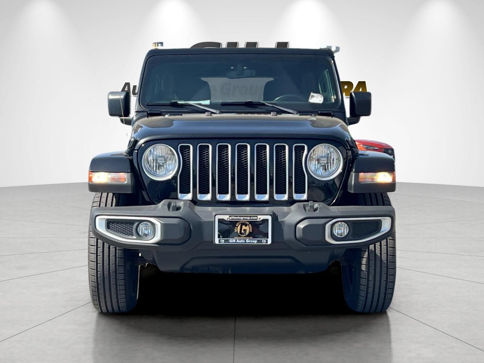 Used 2023 Jeep Wrangler Unlimited Sahara w/ Cold Weather Group AWD/4WD image 8