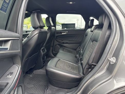 Used 2023 Ford Edge ST-Line AWD/4WD image 23
