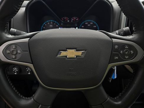 Used 2017 Chevrolet Colorado LT w/ Luxury Package, Chrome AWD/4WD image 19
