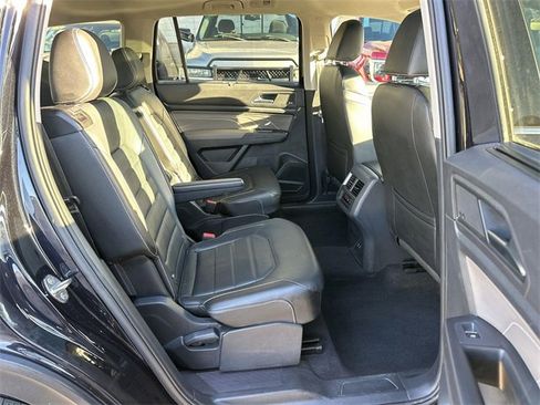 Used 2022 Volkswagen Atlas SEL Premium image 27