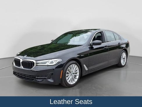 Used 2023 BMW 530i w/ Premium Package RWD image 4