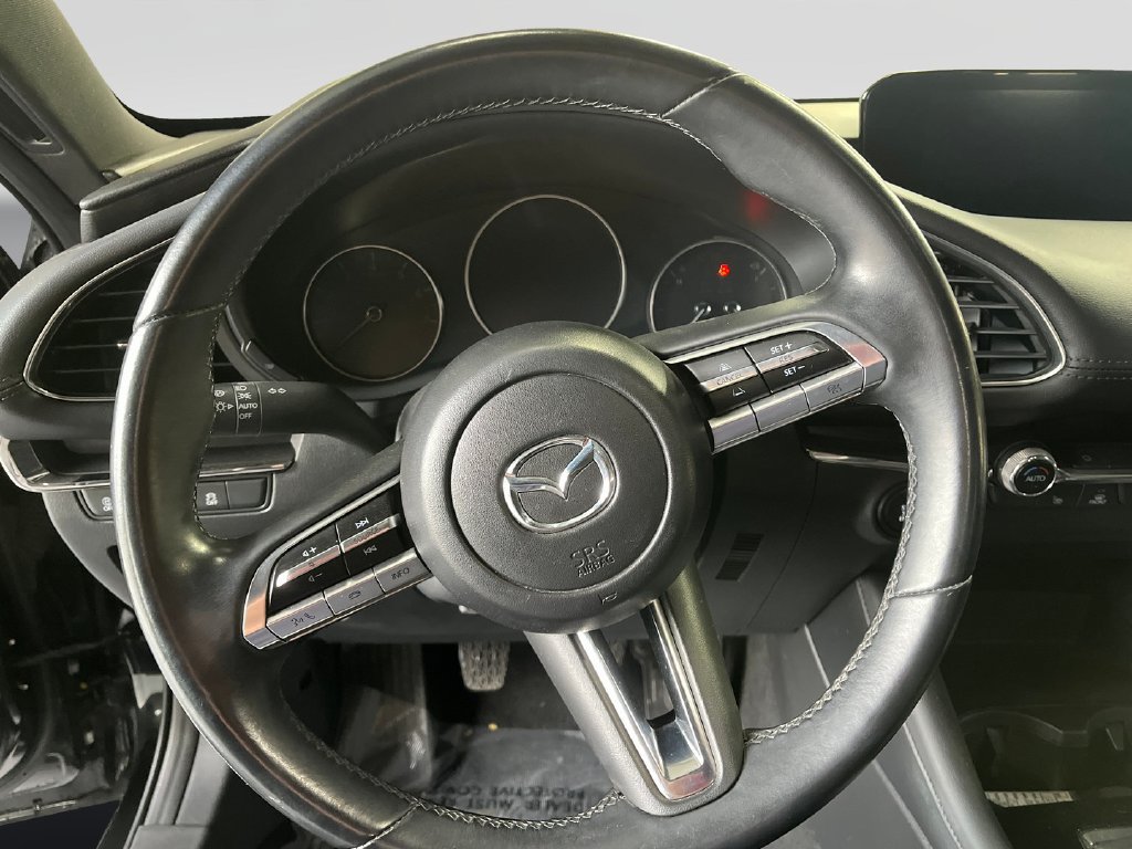 Used 2022 MAZDA MAZDA3 s FWD image 13