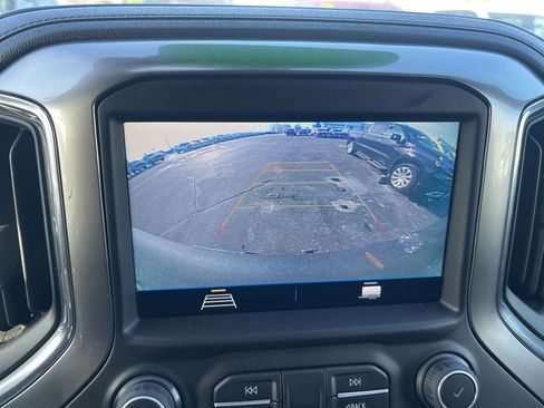 Used 2021 Chevrolet Silverado 1500 RST image 18