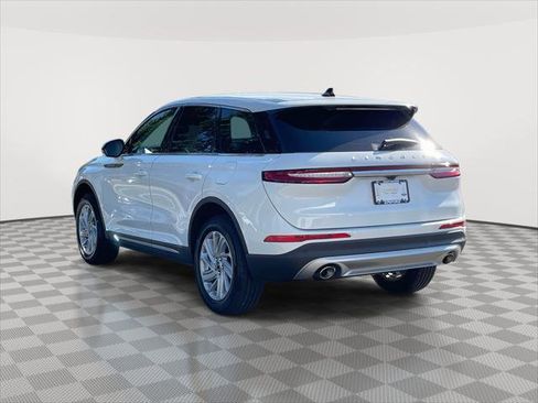 Used 2025 Lincoln Corsair AWD image 5