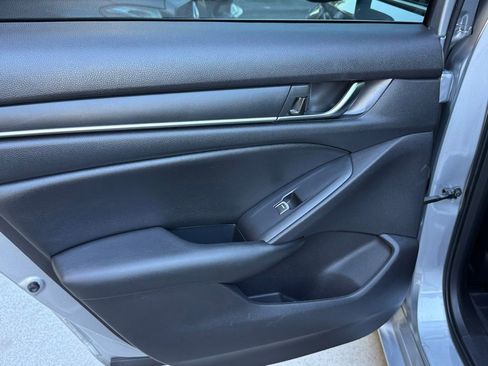 Used 2020 Honda Accord Sport image 21