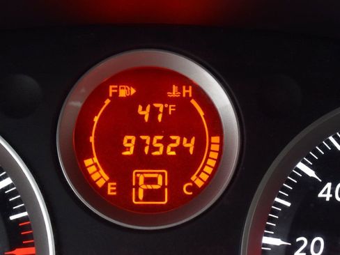 Used 2011 Nissan Sentra 2.0 S w/ Convenience Pkg image 26