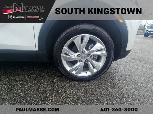 Used 2024 Buick Encore GX Preferred AWD/4WD image 10