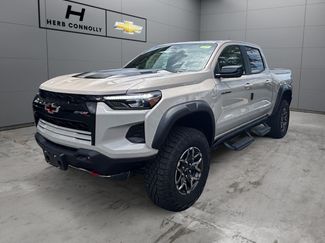 New 2026 Chevrolet Colorado ZR2 w/ Technology Package AWD/4WD video 1