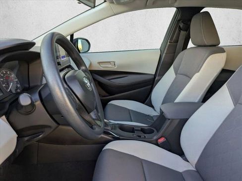 Certified 2025 Toyota Corolla LE image 15