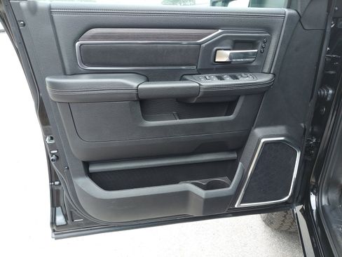 New 2026 RAM 2500 Laramie w/ Night Edition image 29