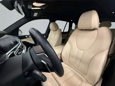 Used 2020 BMW X5 xDrive40i w/ Convenience Package AWD/4WD image 11