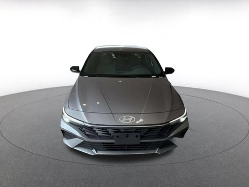 Used 2026 Hyundai Elantra Sport FWD image 4