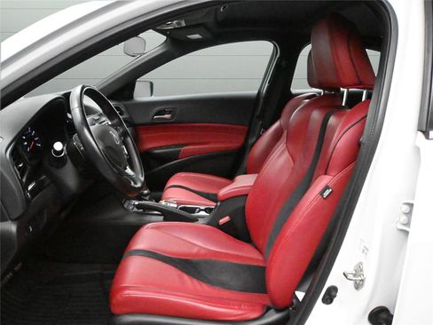 Used 2019 Acura ILX image 12