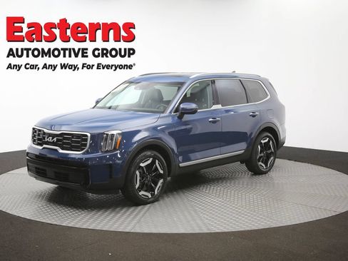 Used 2025 Kia Telluride S FWD image 58