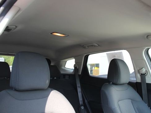 Certified 2023 Kia Sportage LX AWD/4WD image 32