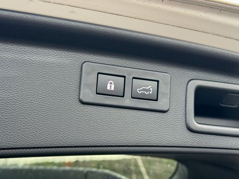 Certified 2024 Subaru Forester Limited image 14