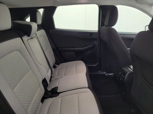 Used 2023 Ford Escape Active AWD/4WD image 19