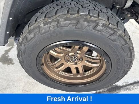 Used 2022 Jeep Gladiator Sport AWD/4WD image 22