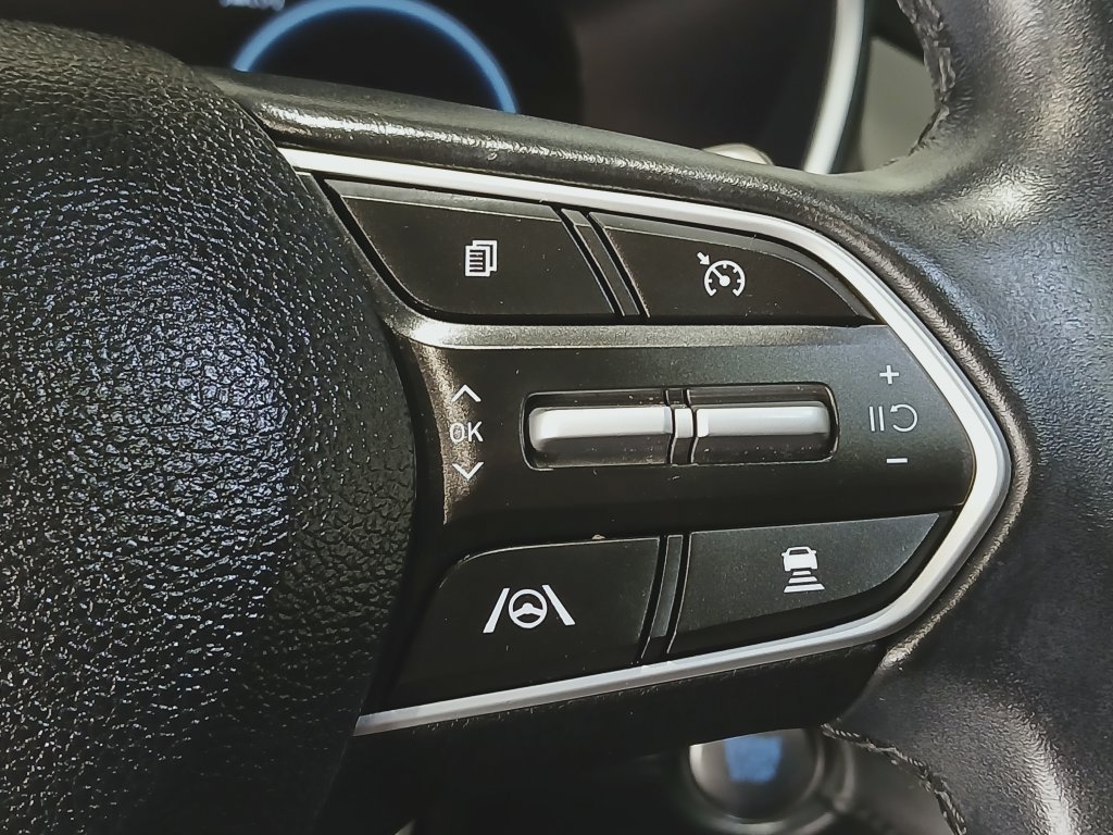 Used 2023 Hyundai Santa Fe SEL w/ Premium Package AWD/4WD image 31