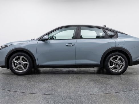 Used 2025 Kia K4 LXS FWD image 5