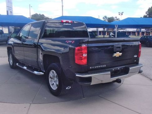 Used 2018 Chevrolet Silverado 1500 LT w/ All Star Edition AWD/4WD image 13