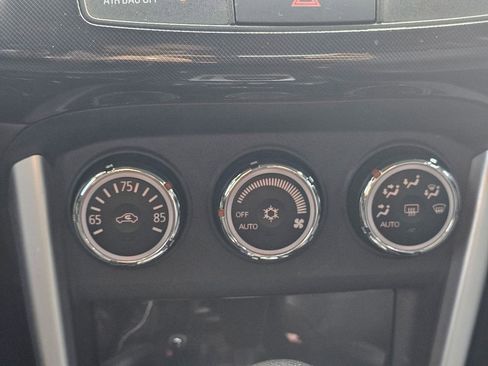 Used 2017 Mitsubishi Lancer ES image 23