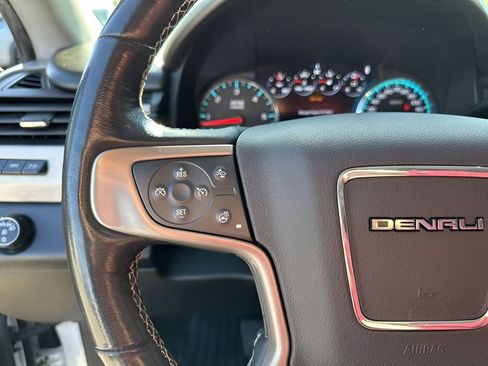 Used 2018 GMC Yukon Denali w/ Open Road Package image 30