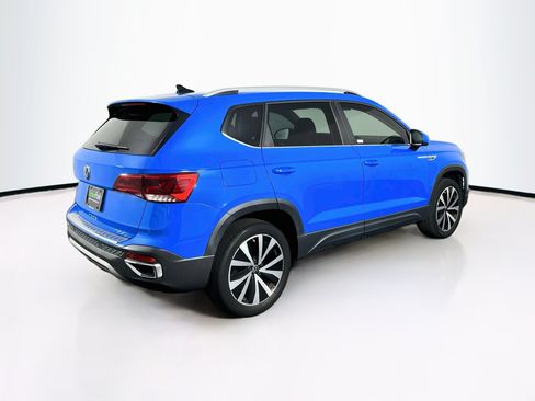 Used 2022 Volkswagen Taos SE FWD image 9
