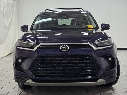 Used 2024 Toyota Grand Highlander Platinum image 14