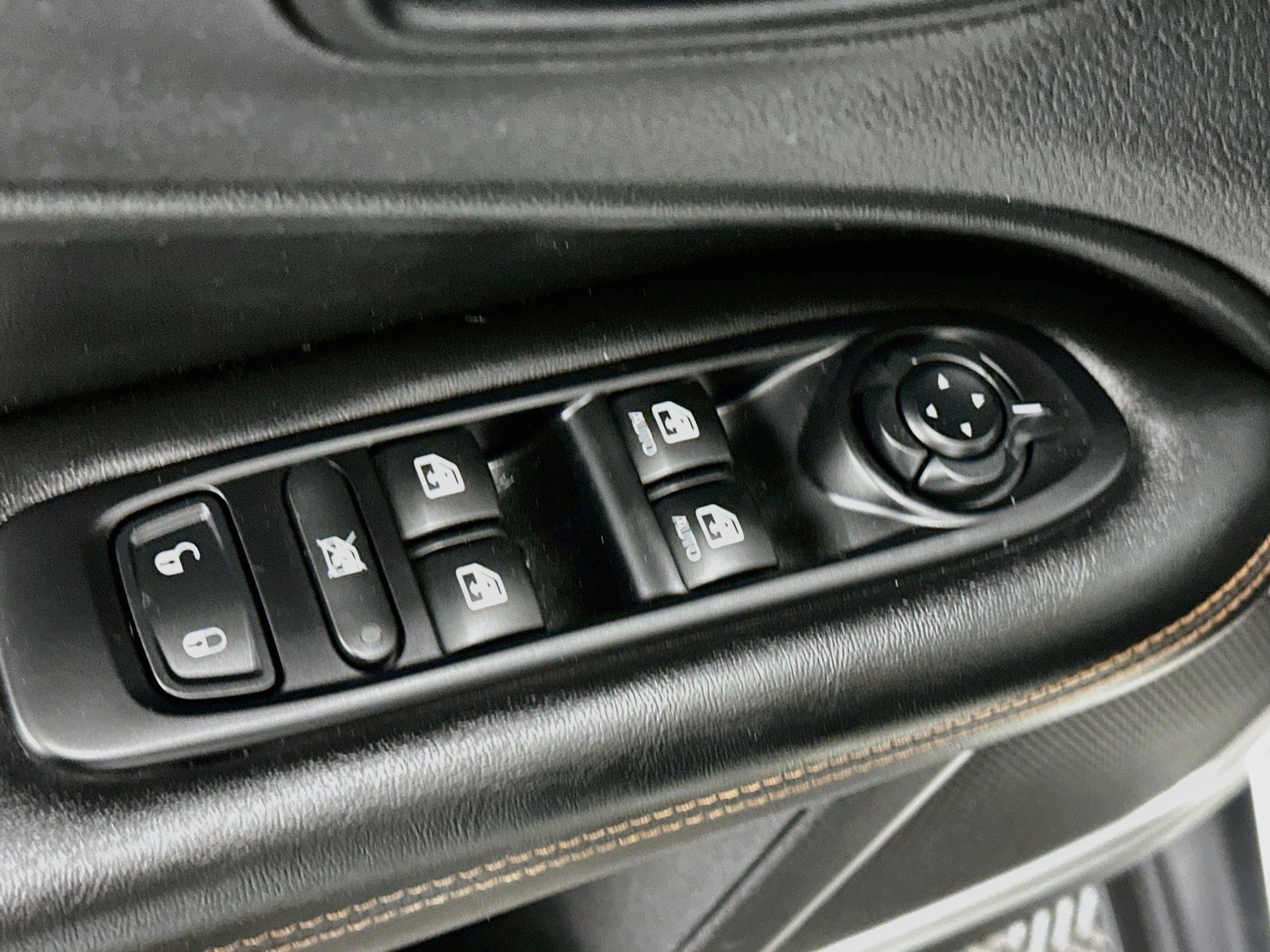 Used 2021 Jeep Compass Limited AWD/4WD image 15