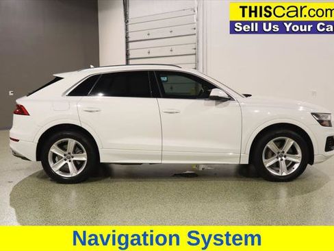 Used 2019 Audi Q8 Premium w/ Convenience Package AWD/4WD image 9