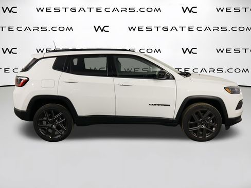 New 2026 Jeep Compass Latitude image 51