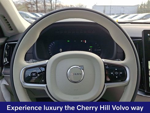 New 2026 Volvo XC90 T8 Ultra w/ Protection Package Premier AWD/4WD image 14