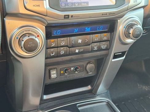 Used 2019 Toyota 4Runner Limited image 38