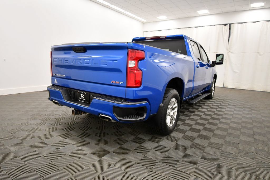 Used 2022 Chevrolet Silverado 1500 RST w/ Z71 Off-Road Package AWD/4WD image 8