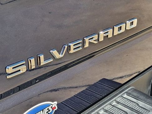 Used 2023 Chevrolet Silverado 1500 LT image 11