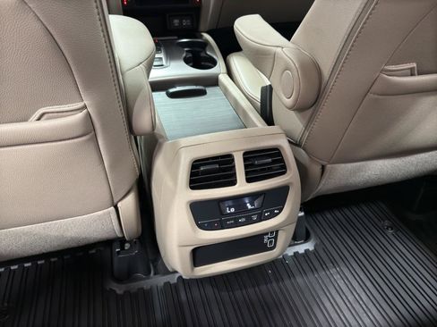 Used 2022 Honda Pilot Special Edition image 26