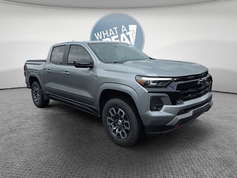 Used 2023 Chevrolet Colorado Z71 w/ Z71 Convenience Package 2 AWD/4WD image 1