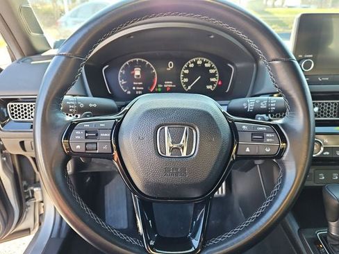 Used 2025 Honda Civic Sport image 29