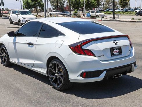 Used 2020 Honda Civic Sport image 8