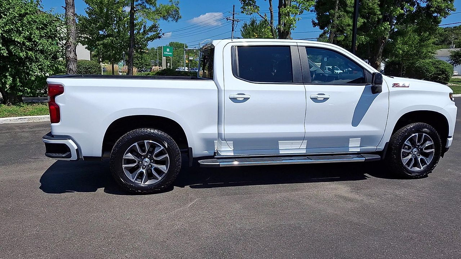 Certified 2021 Chevrolet Silverado 1500 RST AWD/4WD image 3