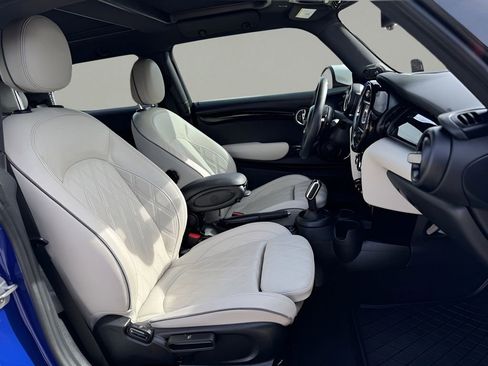 Used 2020 MINI Cooper S image 10