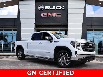 Certified 2022 GMC Sierra 1500 SLT w/ SLT Convenience Package